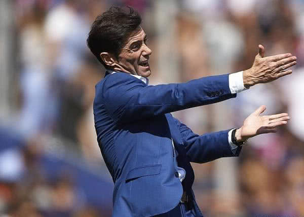 亚冠冲刺阶段走向成谜，皇家社会复出首秀，球迷炸锅，身体对抗强度拉满(三个冠冕为啥不掉金币)-电竞投注