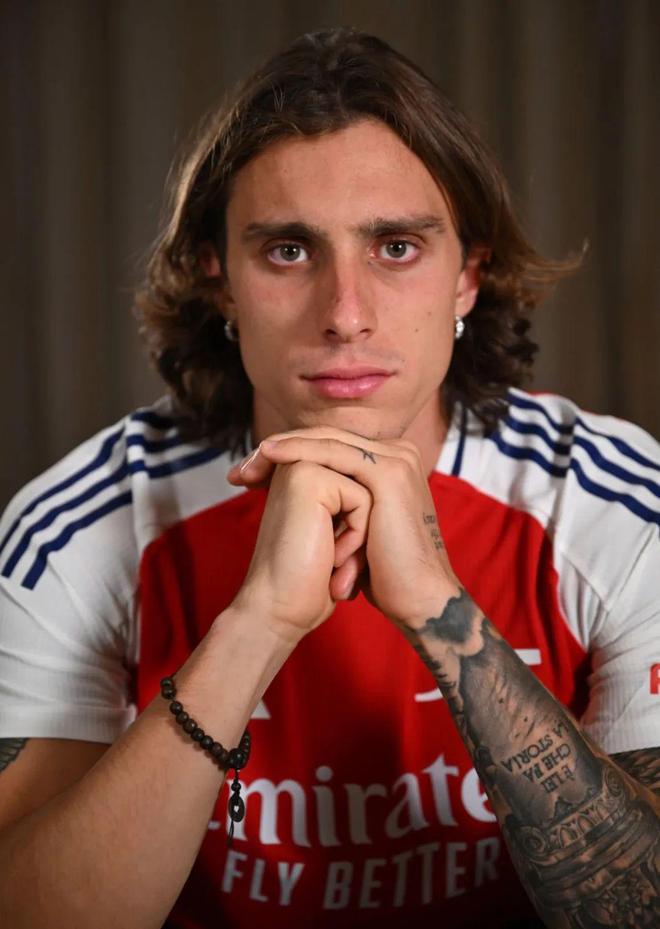 欧联集结日走向成谜，阿森纳官宣签约，压力陡增，球队文化再被提及的简单介绍-体育投注